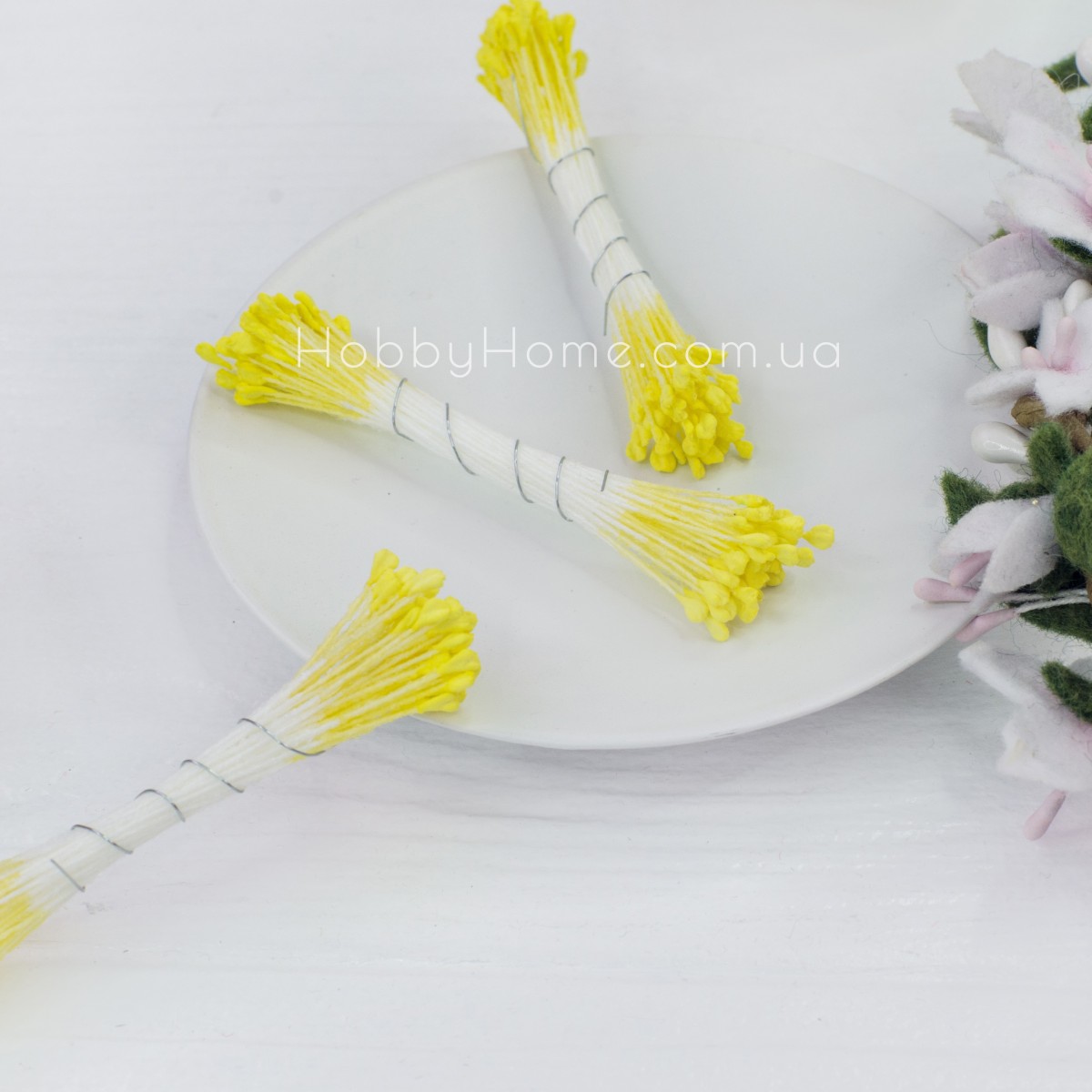 Фігурні тичинки Жовті 2 мм, двосторонні, декоративні на нитці