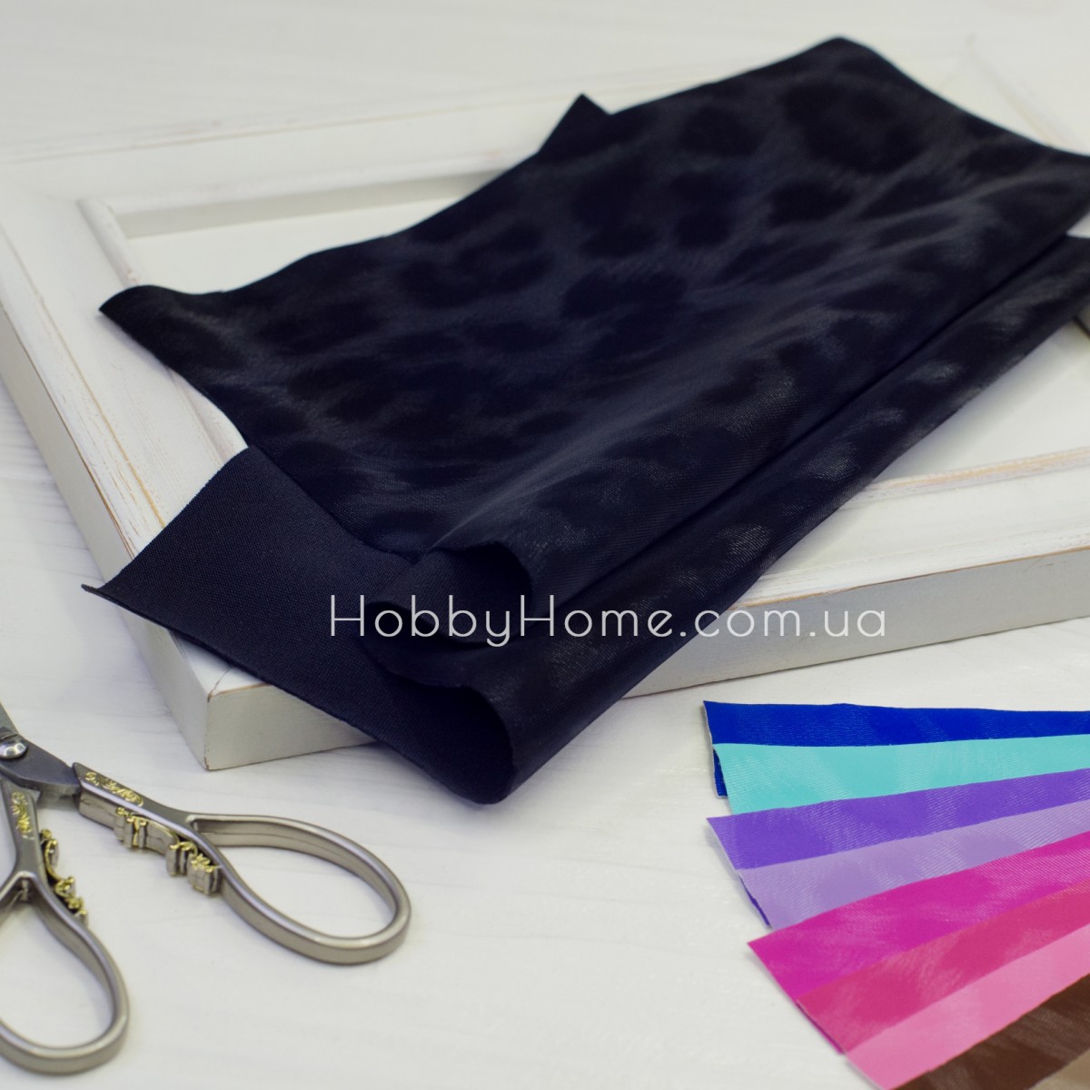 Екошкіра Леопардова 0,5мм Чорна — еластична тонка екошкіра з текстурою лео для рукоділля