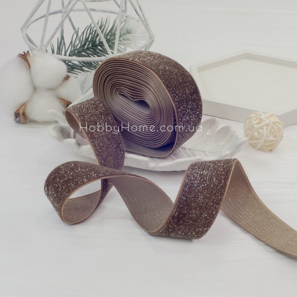 Оксамитова стрічка Коричнева 2,5 см зі срібним люрексом — для декору, флористики та рукоділля