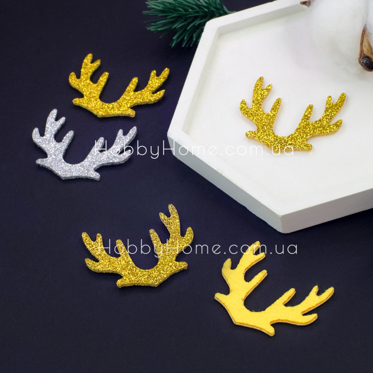 Ріжки оленя Золоті 4 см – блискуча фетрова вирубка для рукоділля Ріжки оленя Золоті 4 см – блискуча фетрова вирубка для рукоділля