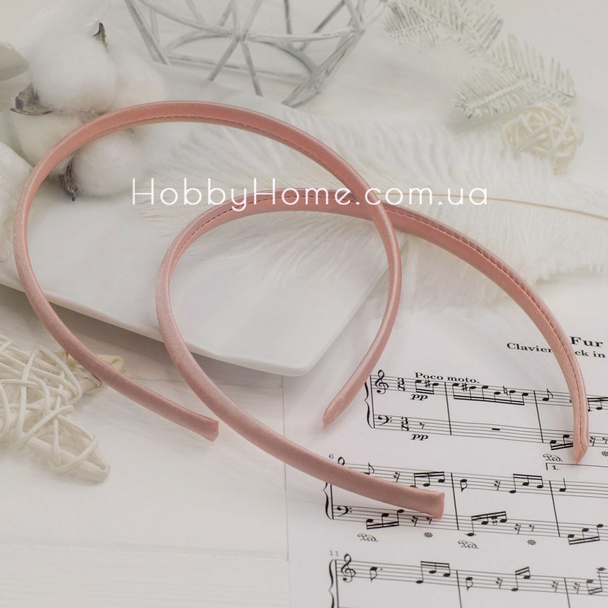 Обруч пластиковий в атласній тканині 9мм Пудра