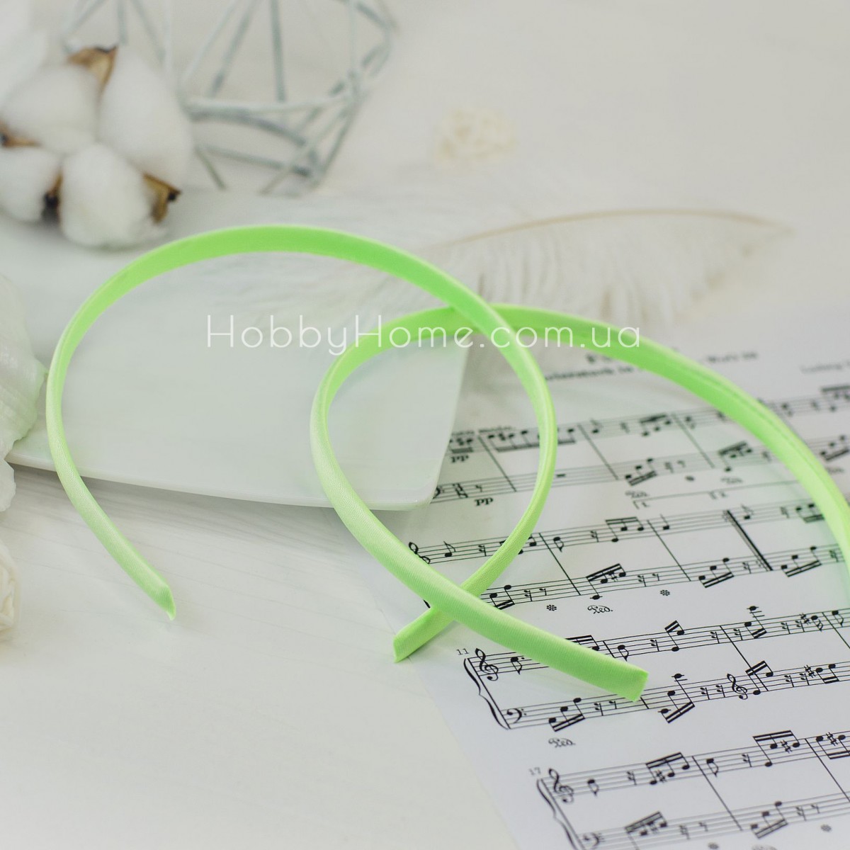 Обруч пластик в атласній тканині 9мм Неоновий Обруч пластик в атласній тканині 9мм Неоновий