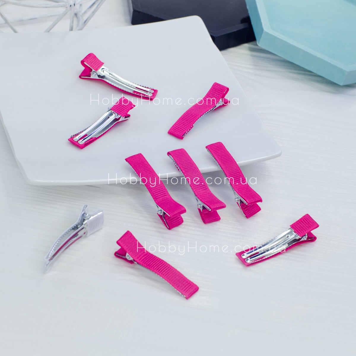 Заколка крокодил 4,8см (уточка) в репсі насичено Рожева