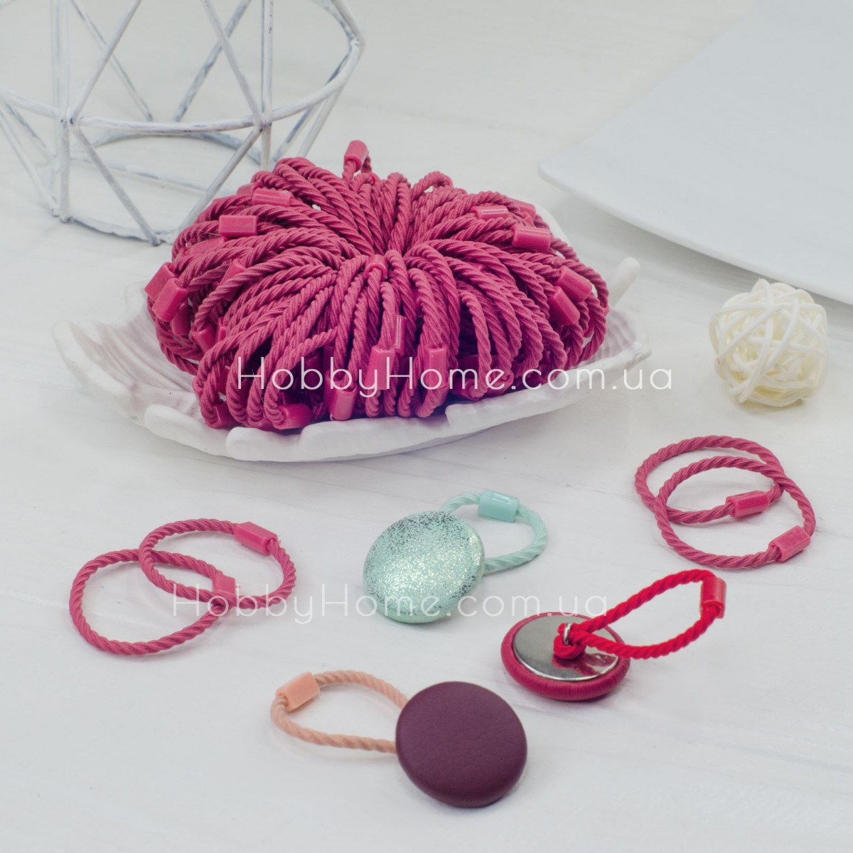 Спіральна гумка для волосся 3,5 см вишнева — тонка, для гудзиків і зачісок