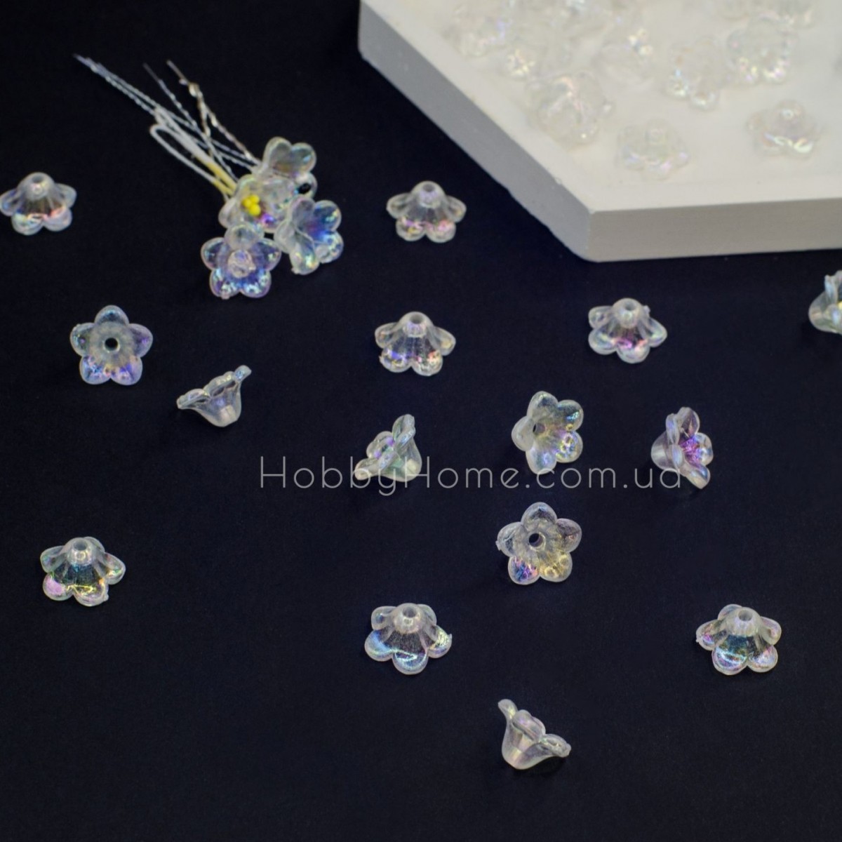 Акрилова прозора квітка Дзвоник 1,2см намистина обіймач АВ+